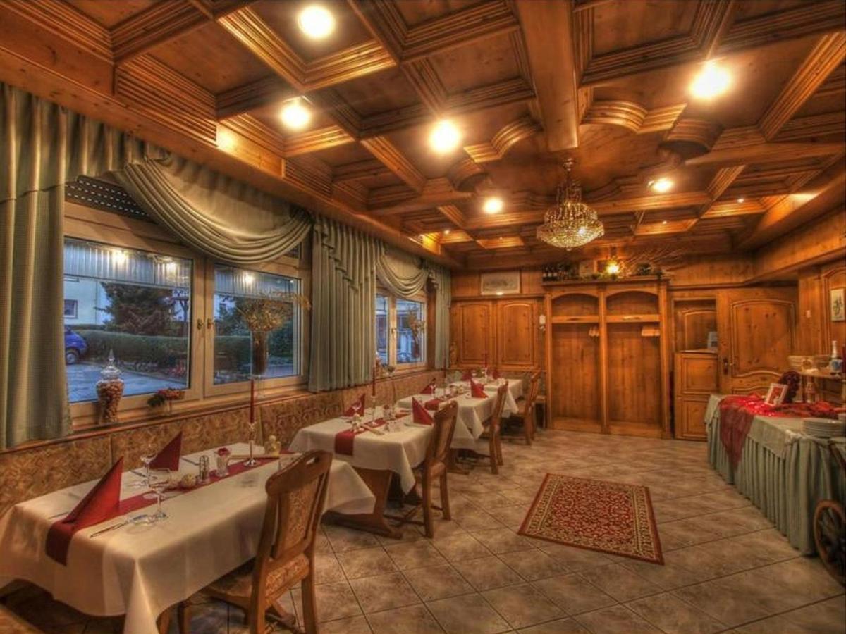 Hotel Zur Krone Ronneburg  Eksteriør bilde