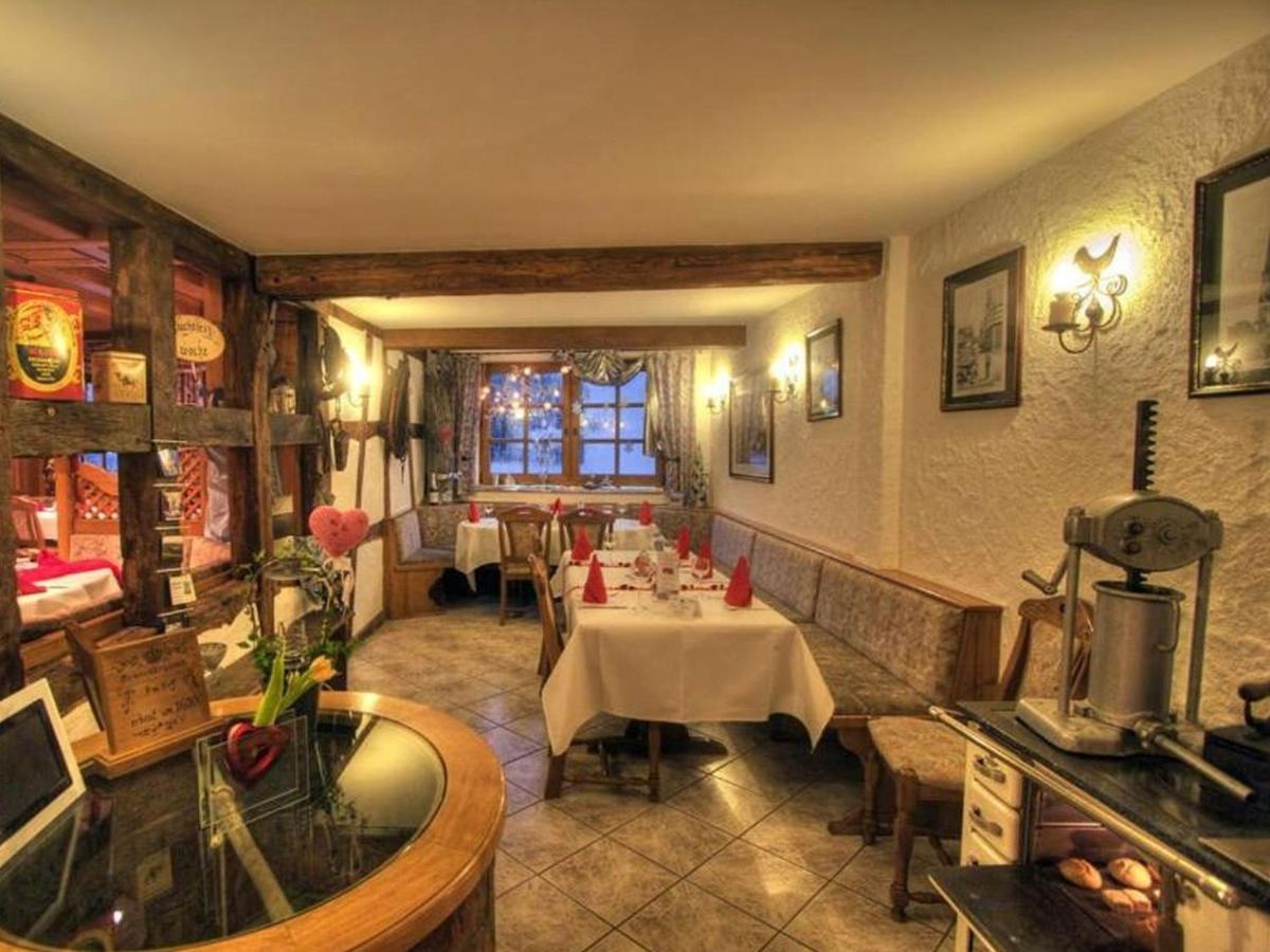 Hotel Zur Krone Ronneburg  Eksteriør bilde